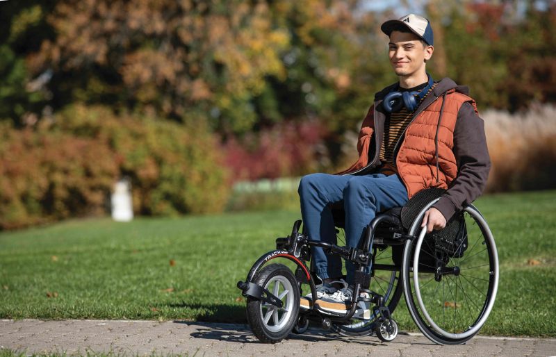 Track wheel-