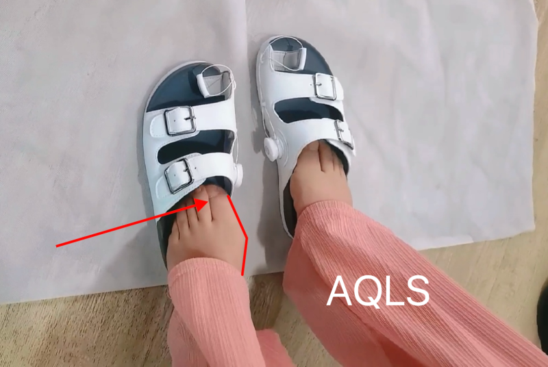 Corrective sliders for hallux valgus-