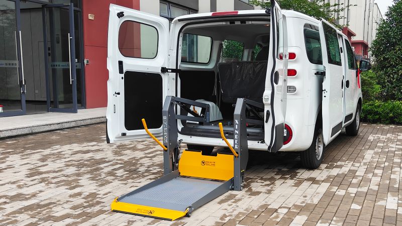 WL-D-880 Wheelchair Lift-